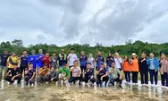 Rutan Tamiang Layang dan Pemkab Bartim Kerja Bakti Bersihkan Stadion Magantis