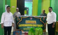 Satresnarkoba Polres Kapuas Bagi Nasi Kotak di Masjid Baiturrahim, Wujud Polri Humanis di Ramadhan 1447 H