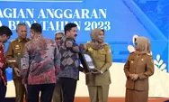 Fitriany Farhas PJ.Bupati Nagan Raya Terima Materi Hasil Bantuan Teknis RDTR Dari Menteri ATR/BPN Dr. Hadi Tjahjanto, S.I.P.