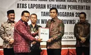 Kepala Perwakilan BPK RI Jambi Serahkan LHP LKPD Tahun 2023 Kepada Bupati Batang Hari 