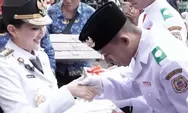 Apresiasi Mengejutkan! Paskibraka Malut Dapat Laptop dan Uang Saku dari Gubernur Usai Kibarkan Bendera di HUT ke-80 RI