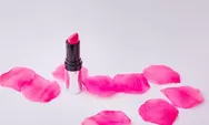 Tips Memilih Lipstik Pink untuk Kulit Sawo Matang: Sesuaikan dengan Undertone agar Makeup Fresh dan Tidak Terlihat Pucat