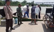 Jangkau Wilayah Pesisir, KPU Kab Bekasi Distribusikan Logistik Pemilu dengan Perahu Pasir