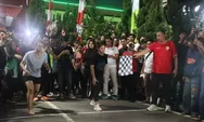 Seru Nih ! Wali Kota Bekasi Hadirkan Nobar Timnas dan Balap Lari Malam di Kantor Pemkot Bekasi