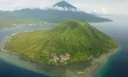 Pulau Matiara, Panorama Alam Yang Menakjubkan Di Maluku Utara 