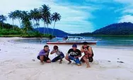 Pantai Pandan Wisata Pantai Di Tapanuli  Tengah, Sumatera Utara 