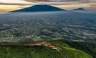 Wisata Alam Gunung Andong Di Magelang, Jawa Tengah 