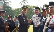 Rudy Susmanto Terima Penghargaan di Peringatan HUT Bhayangkara ke-79