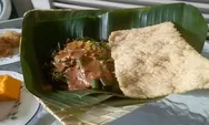 Pecel Pincuk Daun Jati, Tempat Berburu Kuliner Khas di Bogor dengan Bumbu Kacangnya Nikmat, Ini Dia Lokasinya!