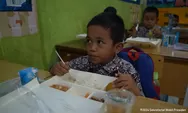 Program Makan Bergizi Gratis Sudah Berjalan di 26 Provinsi, Anak Sekolah Dapat Bantuan Rp300 Ribu Per Bulan