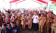 Penyerahan Bantuan Listrik Desa di Lebak  Pun "Dibungkus" Reformasi Birokrasi Tematik Oleh Pj Gubernur Banten 