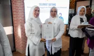 Bawa Perubahan di Kabupaten Tangerang, Ketua TP PKK Banten Tinawati Andra Soni Berikan Penghargan ke 4 Perempuan Inspiratif