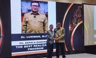 Plt Kadindikbud Pemprov Banten Lukman Raih Penghargaan The Best Realization Program Sekolah Gratis