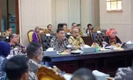 Gubernur Andra Soni Tekankan ASN Tingkatkan Kinerja dan Akuntabilitas Pelayanan
