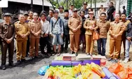 Pemkab Murung Raya Serahkan Bantuan untuk Korban Kebakaraan di Desa Muara Jaan