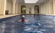 Prabowo Asyik Berenang Pagi Rutin Sebelum Debat Terakhir, Simak Videonya