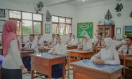Disamakan dengan Buruh, Guru Swasta Berpeluang Punya Standar Gaji Minimum