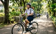 Demi Jalankan Kebijakan Pemerintah, Mendikdasmen Imbau Orang Tua Antar Anak ke Sekolah Menggunakan Sepeda