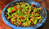 Resep Sambal Terasi Tomat Hijau yang Pedas Segar Buat Teman Makan Nasi Hangat, Dijaman Nagih Poll