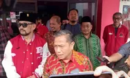 Ambil Formulir Pendaftaran Cawalkot di PDIP, Subadri Siap Bersaing Lawan Syafrudin di Pilkada Kota Serang 2024