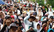 Santrine Abah Ganjar Peringati Harlah ke-1, Gelar Jalan Sehat Sarungan Bersama Ribuan Warga Sleman