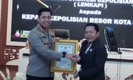 Kapolresta Sleman Terima Penghargaan Presisi Award dari Lemkapi, Ini Alasannya
