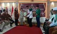 PKB Daftarkan Juan Rama-Sri Wahyuni ke KPU Salatiga pada Pilkada Salatiga 2024, Pendukung Nyanyikan Mars NU