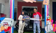 Beruntungnya Dwi Atika, Warga Yogya Ini Menangkan Hadiah Utama Sepeda Motor dalam Progam JLC Lucky Draw 2024