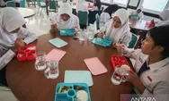 Sambil menikmati MBG anak bisa belajar pola makan bergizi seimbang, begini saran ahli gizi