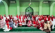Khamim bahas 'Mengisi Kemerdekaan dengan Amal Shaleh dan Kebaikan' di Pengajian Rabu Pagi Kajian Majelis Ta’lim Al-Hijrah Masjid Agung Syuhada Yogya