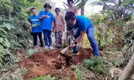 Astra Daihatsu Tanam Pohon Kopi Arabika di Puncak Suroloyo Kulon Progo