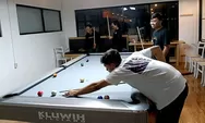 Datang ke warmindo sekaligus bermain biliar tak sekadar untuk refreshing dan interaksi sosial, ini manfaat lainnya