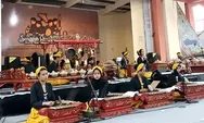 Pendopo Kantor Kalurahan Wedomartani Sleman menjadi tempat pelaksanaan festival gamelan hingga pentas wayang kulit