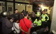 Kapolres Sukoharjo Pimpin Operasi Zebra Candi 2025, Tindak Pelanggar Lalin di Grogol