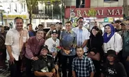 Blusukan Malioboro, Fadli Zon Berikan Bantuan Alat Musik untuk Kelompok Musisi Jalanan