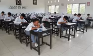 Siswa SMA Negri 2 Sirenja Laksanakan Ujian Hari Pertama!