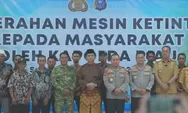 Kapolda Riau Dorong Ekonomi Pesisir, Bantu Nelayan Meranti dengan 20 Mesin Ketinting