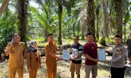 Antisipasi Karhutla, Kapolsek Batu Hampar Turun Langsung ke Masyarakat Sebar Maklumat Kapolda Riau