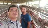 Bhabinkamtibmas Polsek Rumbai Barat Sambangi Peternak Ayam Lokal, Dukung Kemandirian Pangan
