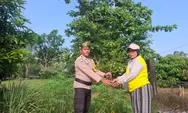Jaga Kelestarian Alam, Polsek Batu Hampat Tanam Pohon Bersama Masyarakat
