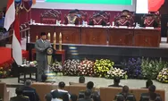 Wisuda 573 Mahasiswa Unhan, Menhan Prabowo: Indonesia Harus Kejar Penguasaan STEM