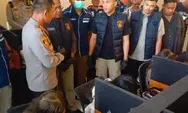 Bongkar Kantor Judol Berkedok Toko Kain di Bandung, Omzet Miliaran dengan Modus Keterlaluan!