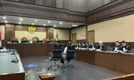 Zarof Ricar Tantang Jaksa! Klaim Dakwaan Suap Hanya Asumsi, Minta Bebas dari Tuntutan 20 Tahun Penjara