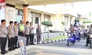 ‎Kapolda Jatim Berangkatkan Bhabinkamtibmas Salurkan 15.000 Kitab Suci, Alat dan Bahan Pembersih Rumah Ibadah