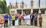Bank NTT Sumbang Pembangunan Pastoran Paroki Cancar 