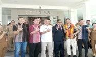 Yayasan Astra Hibahkan Ambulans dan Mobil Sekolah Pintar untuk Manggarai Timur, Siapkan 10 Lapangan Basket