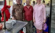 Gubernur Pramono Anung dan Istrinya Kulineran di Kedai Soto Haji Ali Zen Jalan Otto Iskandardinata Jakarta Timur