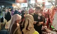H-1 Lebaran, Pasar Cikurubuk Membludak! Harga Daging Sapi Tembus Rp170 Ribu per Kg, Warga Tetap Berburu