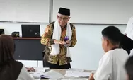 Wamendikdasmen Tinjau Sekolah di Tasikmalaya, Soroti Ribuan Ruang Kelas Rusak