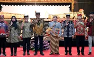Kapolda Jatim Hadiri Wayang Kulit Ki Bayu Aji di Banyuwangi, Ribuan Penonton Padati Taman Blambangan
